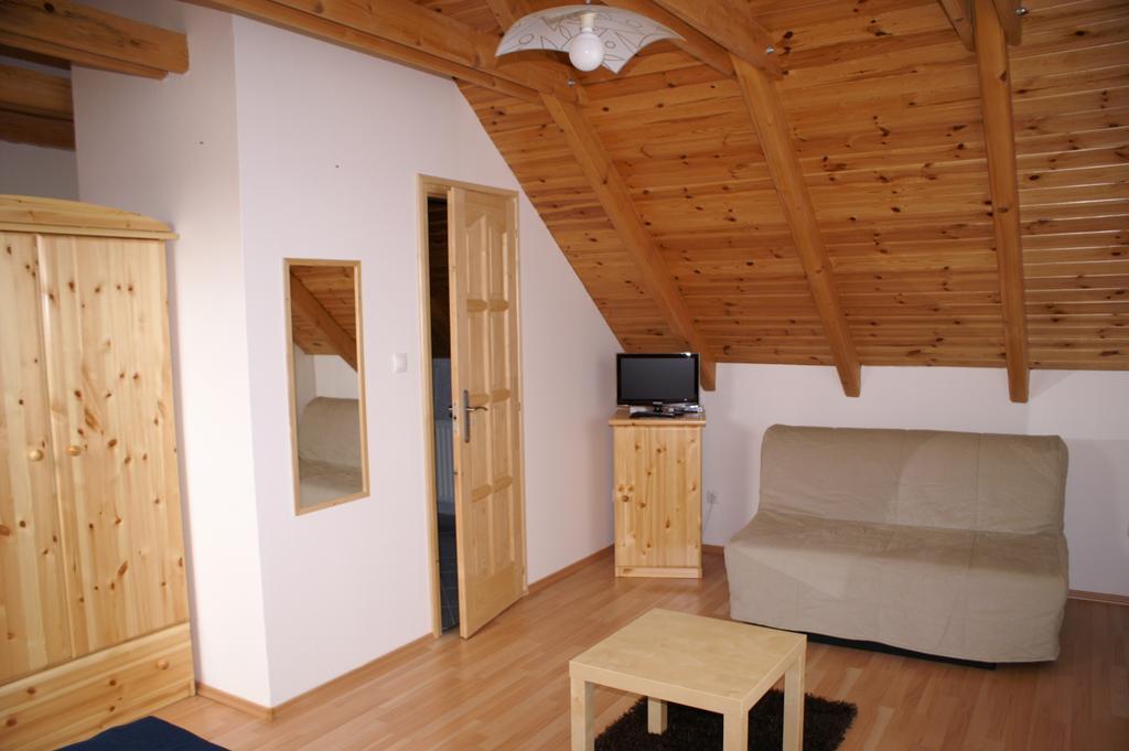Oeregtoelgy Panzio Hotel Csongrad Room photo